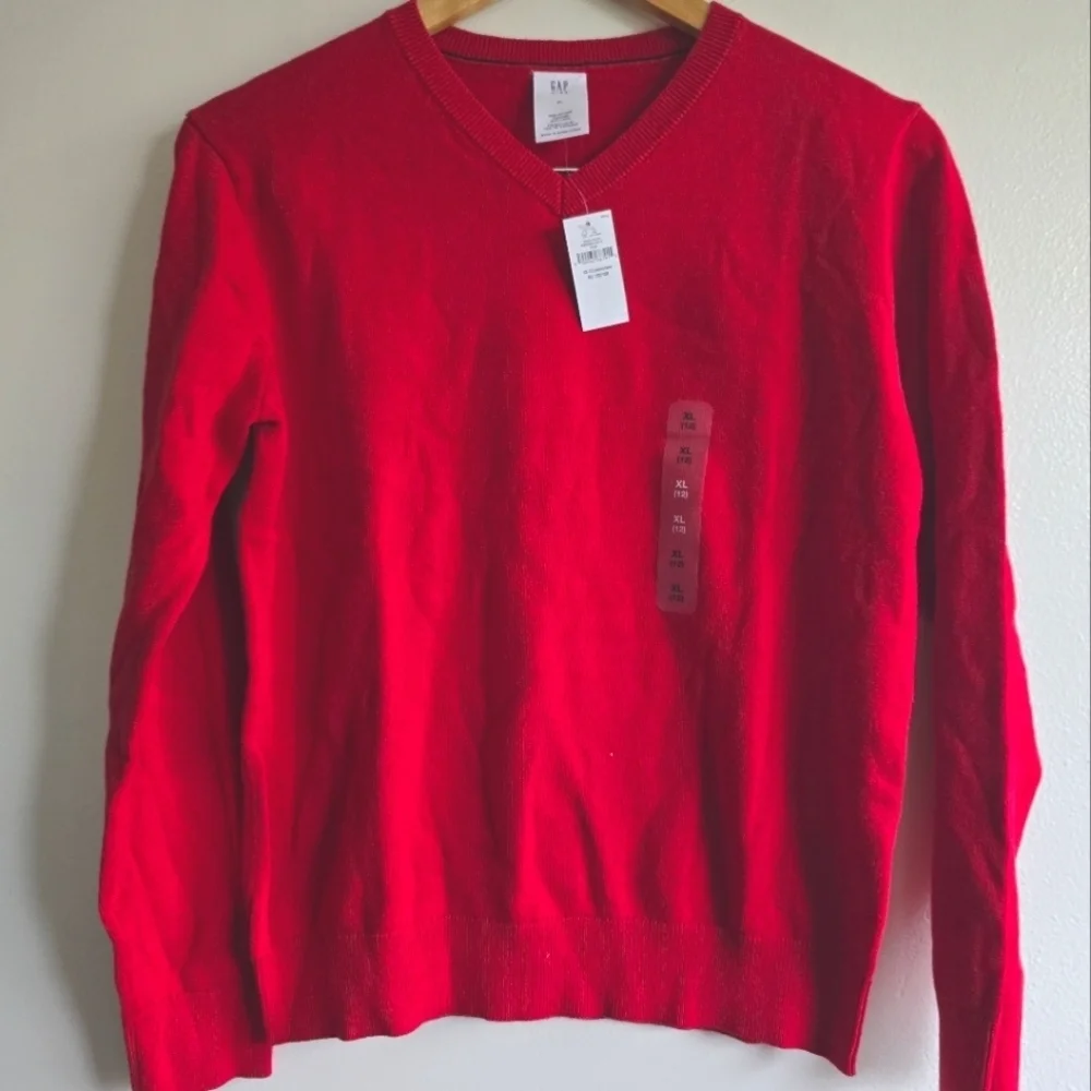 NWT! Gap, Kids Organic Cotton Uniform Sweater, Red, Size XL (12-13years)